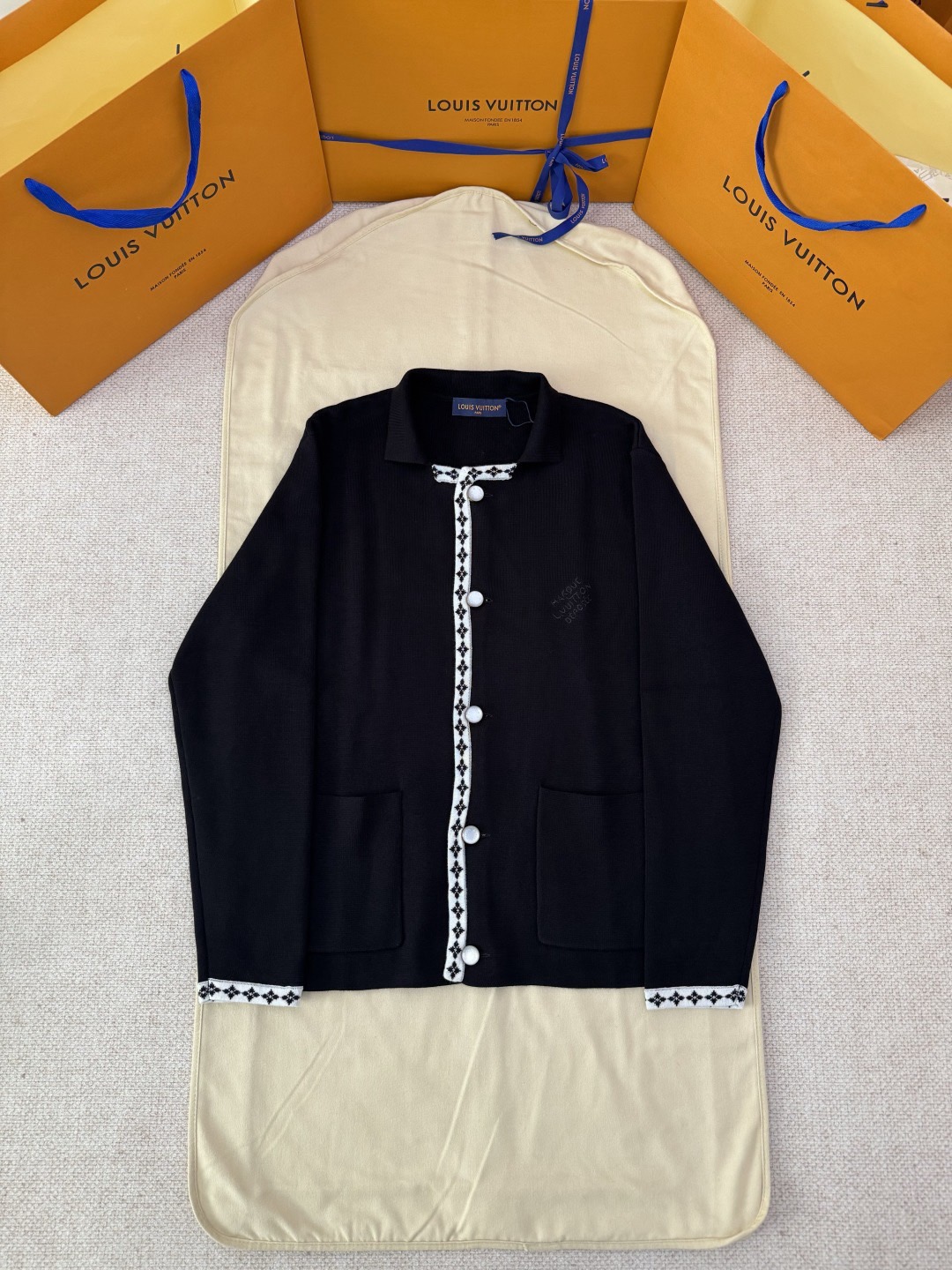 L*V Louis Vuitt*on Top Quality 1:1 Jacket