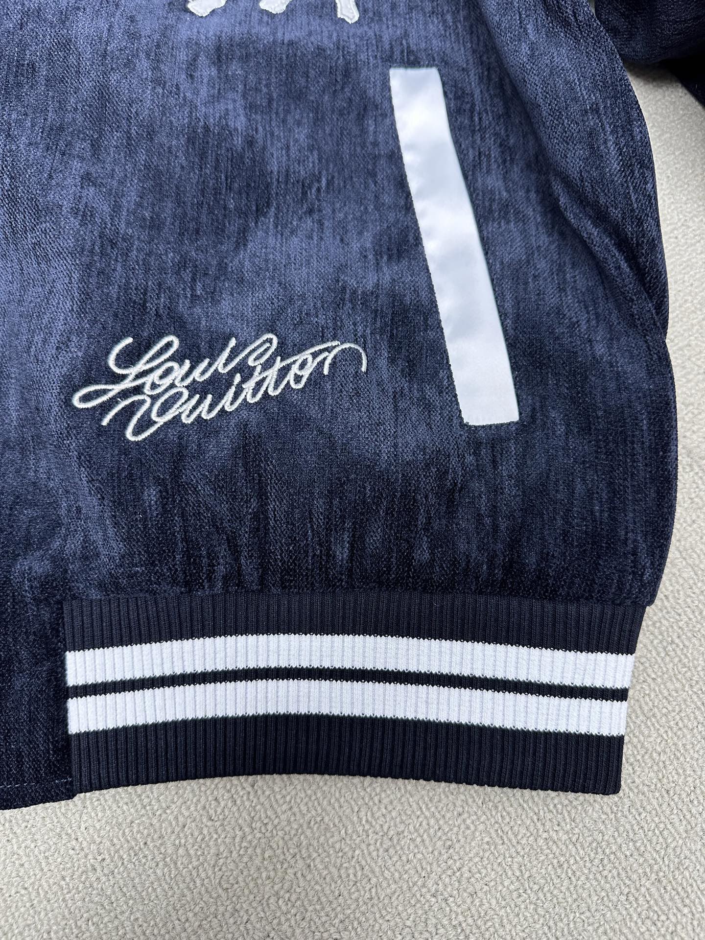 L*V Louis Vuitt*on Top Quality 1:1 Jacket