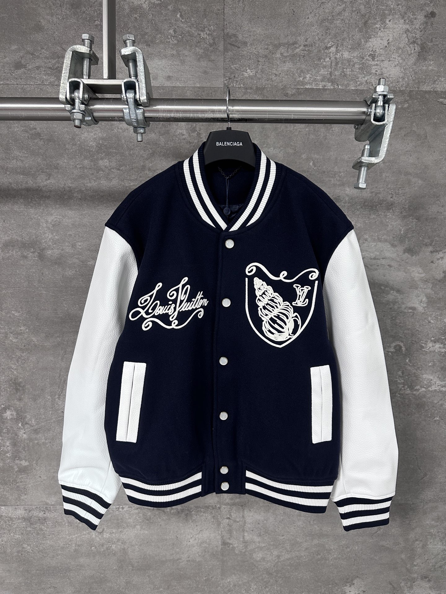 L*V Louis Vuitt*on Top Quality 1:1 Jacket