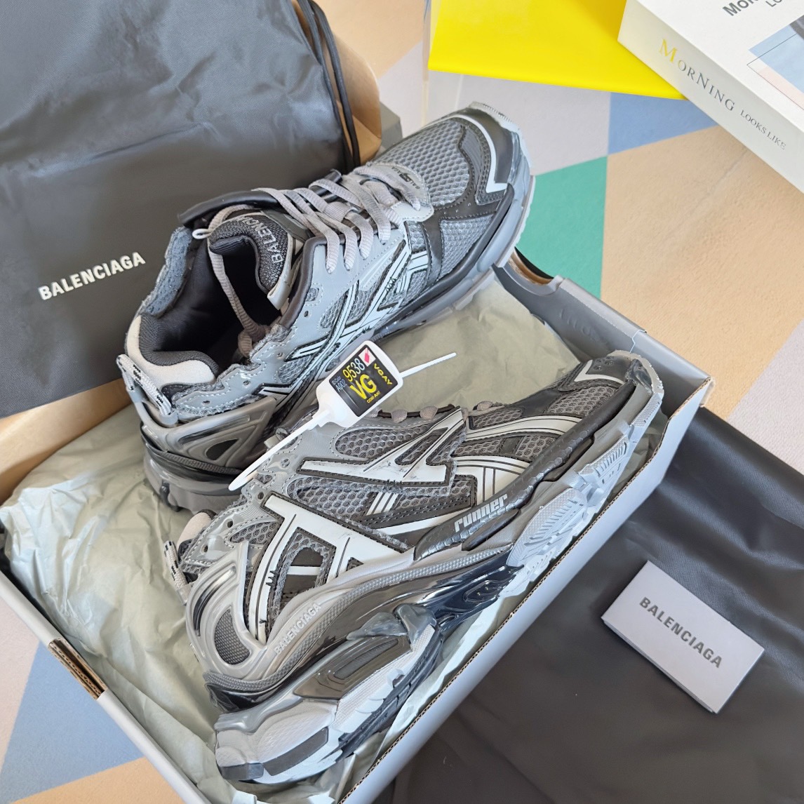 WOMEN SIZE 35-39 Men SIZE 39-45 B*alenciaga Sneaker Top quality 1:1