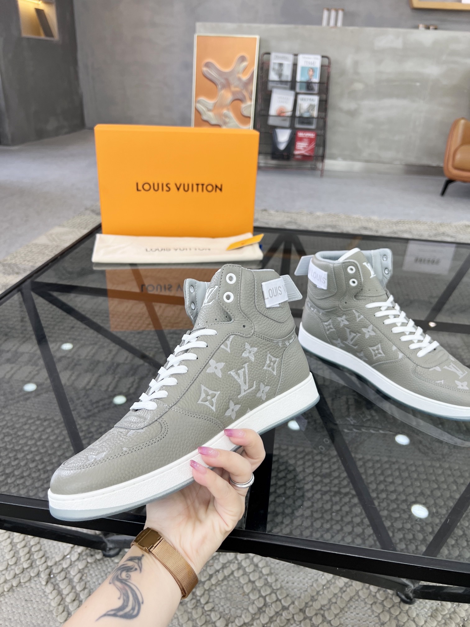 Men L*ouis V*uitton Top Sneaker L*V Shoes