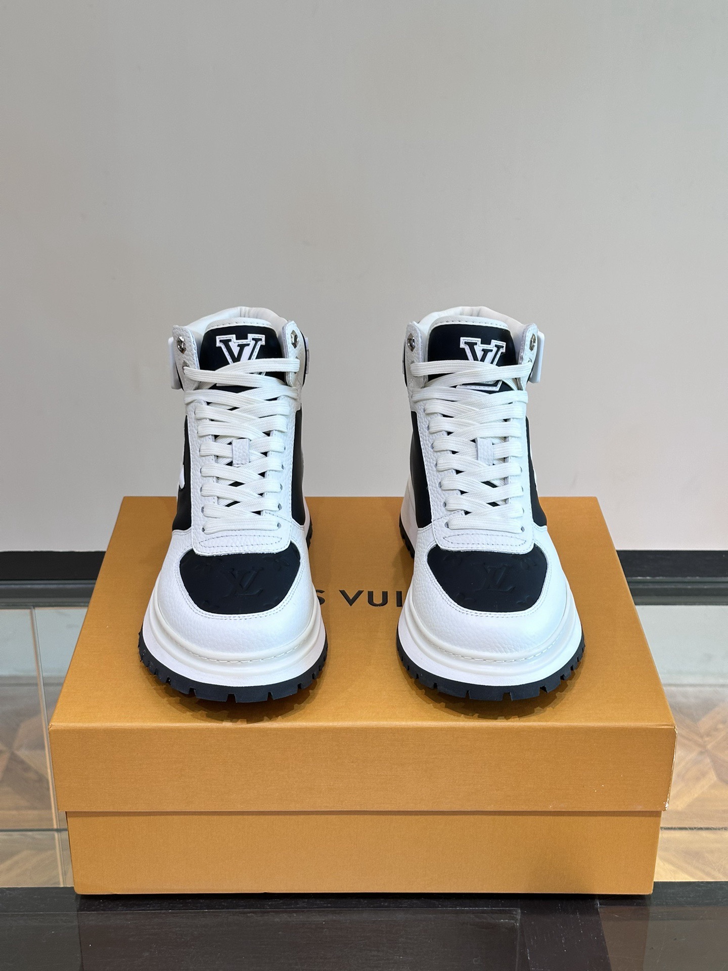 Men L*ouis V*uitton Top Sneaker L*V Shoes