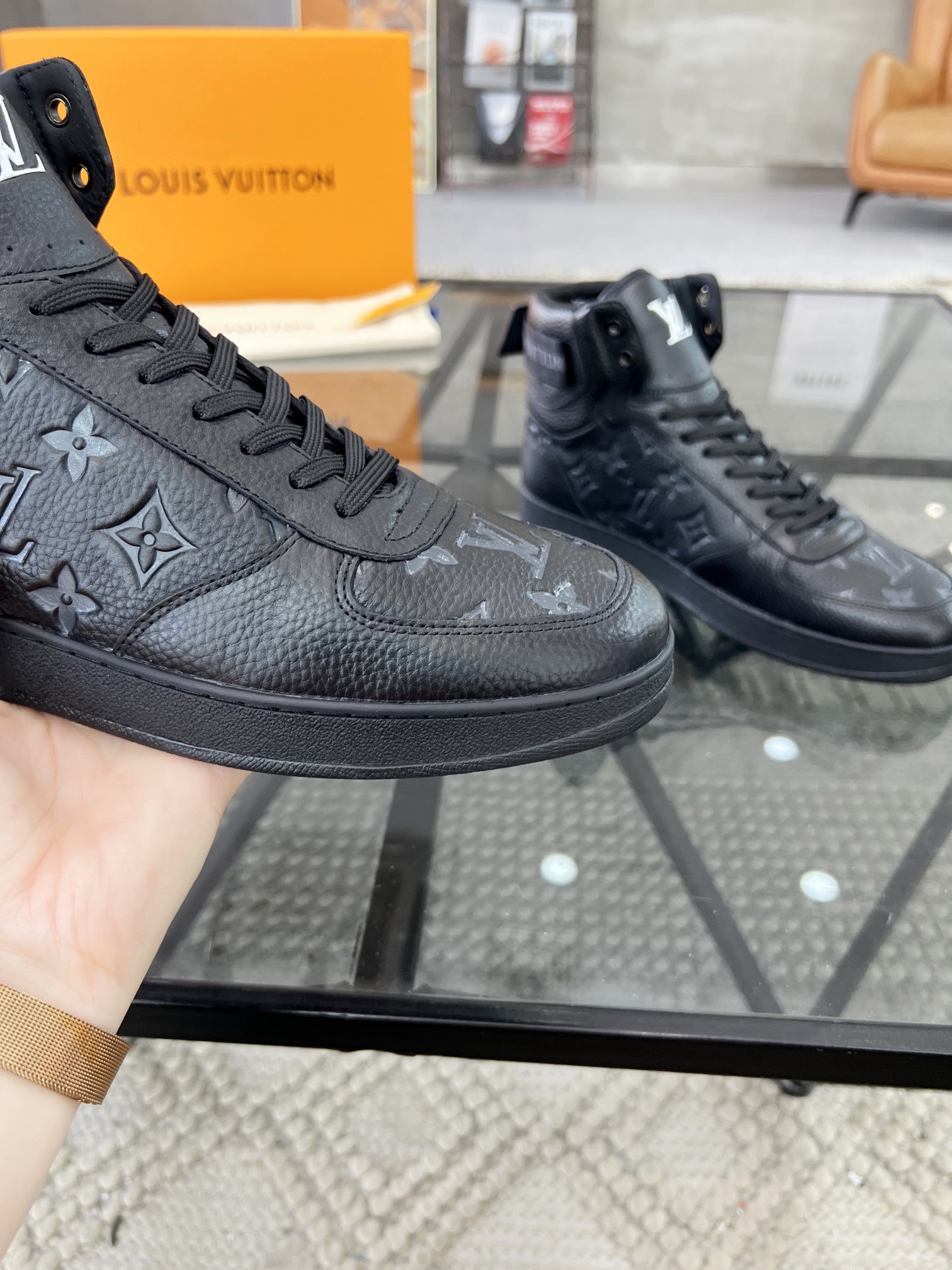 Men L*ouis V*uitton Top Sneaker L*V Shoes